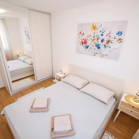 Appartement Lorenzo *